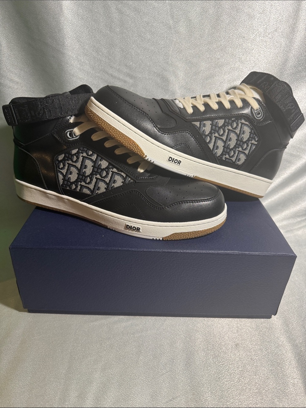 Dior B27 High-Top Sneaker in Black and Beige Colorway. “Rare”🔥New! Size: 12 - Picture 5 of 16